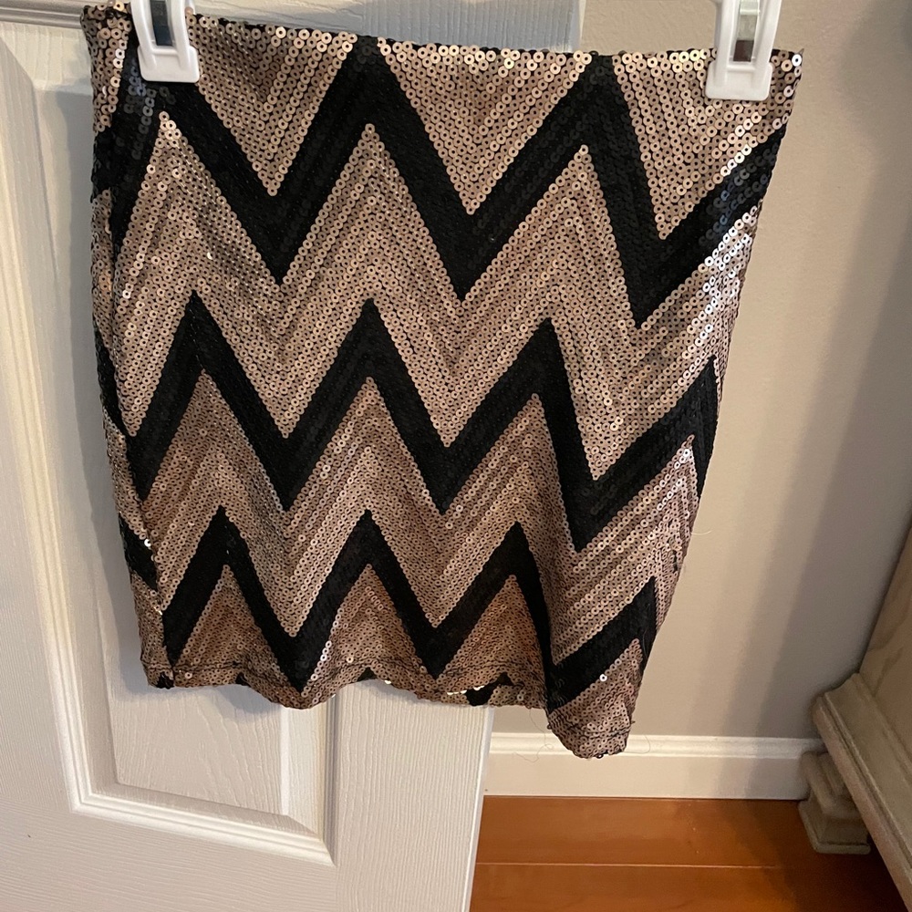 Sequins skirt